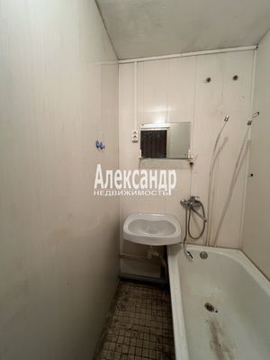 Продам двухкомнатную (2-комн.) квартиру, Центральная ул, 17, Селезнево п