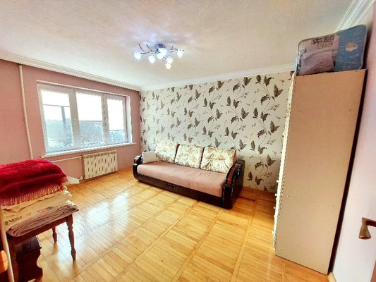Продам трехкомнатную (3-комн.) квартиру, Ленина пр-кт, 61, Баксан г