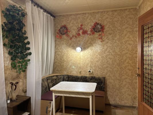 Продам двухкомнатную (2-комн.) квартиру, Солдата Корзуна ул, 20к2, Санкт-Петербург г