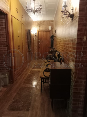 Продам трехкомнатную (3-комн.) квартиру, 1-я 8 Марта ул, 3, Москва г