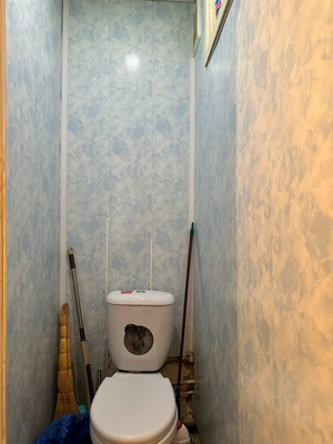 Продам двухкомнатную (2-комн.) квартиру, 35-й мкр, 10, Октябрьский г