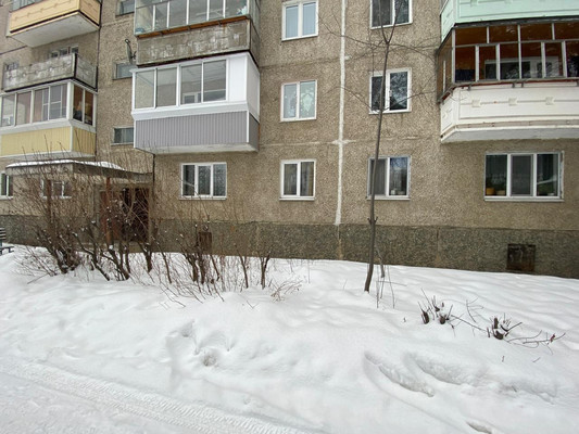 Продам двухкомнатную (2-комн.) квартиру, Монтажников ул, 78, Нижний Тагил г