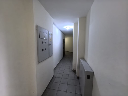 Продам однокомнатную (1-комн.) квартиру, им. Селезнева ул, 4к10, Краснодар г
