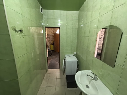 Продам однокомнатную (1-комн.) квартиру, им. Селезнева ул, 4к10, Краснодар г