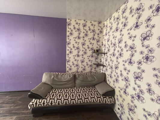 Продам однокомнатную (1-комн.) квартиру, им. Селезнева ул, 4к10, Краснодар г