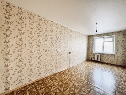 Продам двухкомнатную (2-комн.) квартиру, Орловская ул, 6, Брянск г