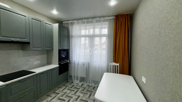 Сдам однокомнатную (1-комн.) квартиру, Коммунистическая ул, 9, Крымск г