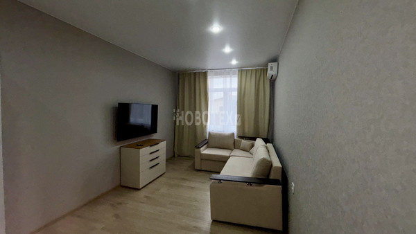 Сдам однокомнатную (1-комн.) квартиру, Коммунистическая ул, 9, Крымск г