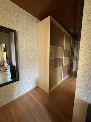 Продам двухкомнатную (2-комн.) квартиру, Свободы ул, 61, Ханты-Мансийск г
