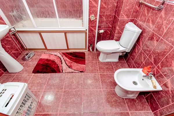 Продам трехкомнатную (3-комн.) квартиру, Зеленодольская ул, 1, Ханты-Мансийск г