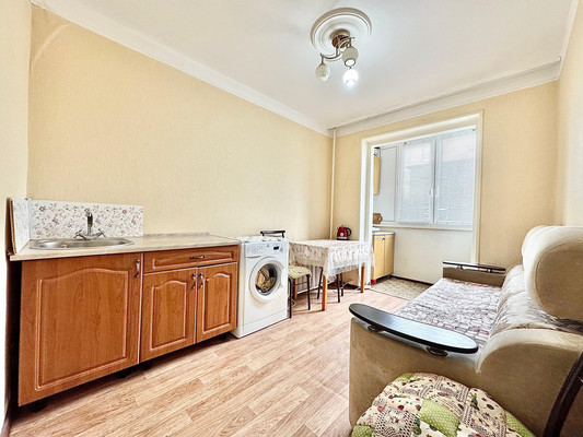 Продам однокомнатную (1-комн.) квартиру, Калмыкова ул, 233, Вольный Аул кп