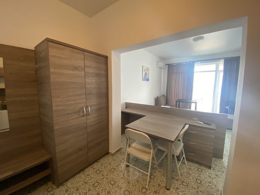 Продам однокомнатную (1-комн.) квартиру, Гагариной ул, 25/353, Утес п