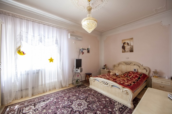 Продам коммерческое помещение 470 м2, Вишневая ул, 1, Саки г