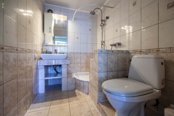 Продам коммерческое помещение 470 м2, Вишневая ул, 1, Саки г