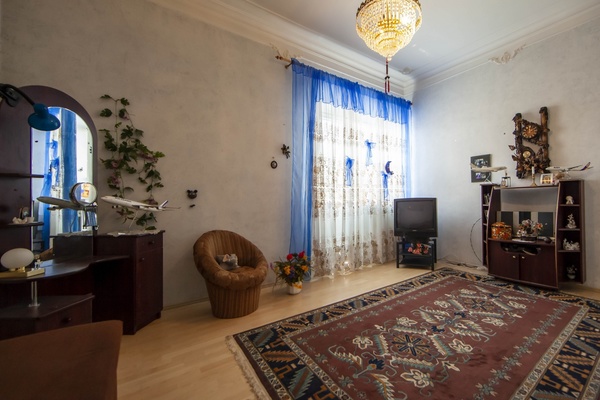 Продам коммерческое помещение 470 м2, Вишневая ул, 1, Саки г