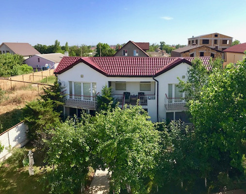 Продам коммерческое помещение 470 м2, Вишневая ул, 1, Саки г