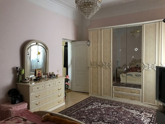 Продам коммерческое помещение 470 м2, Вишневая ул, 1, Саки г