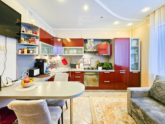 Продам однокомнатную (1-комн.) квартиру, Ледовая ул, 19, Ханты-Мансийск г