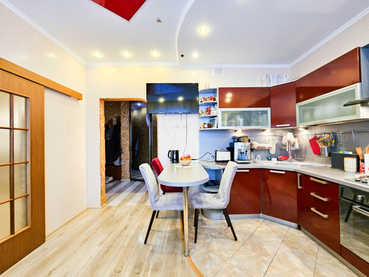 Продам однокомнатную (1-комн.) квартиру, Ледовая ул, 19, Ханты-Мансийск г