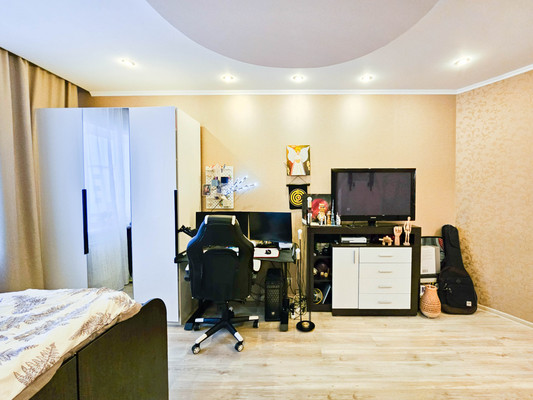 Продам однокомнатную (1-комн.) квартиру, Ледовая ул, 19, Ханты-Мансийск г