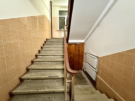 Продам комнату в 4-комн. квартире, 1-я Хуторская ул, 10к2, Москва г