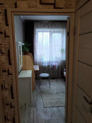 Продам трехкомнатную (3-комн.) квартиру, Строителей пр-кт, 18а, Волгодонск г