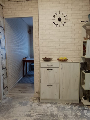 Продам трехкомнатную (3-комн.) квартиру, Строителей пр-кт, 18а, Волгодонск г
