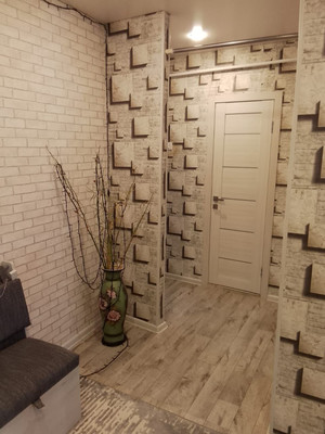 Продам трехкомнатную (3-комн.) квартиру, Строителей пр-кт, 18а, Волгодонск г