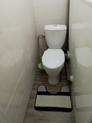 Продам трехкомнатную (3-комн.) квартиру, Строителей пр-кт, 18а, Волгодонск г