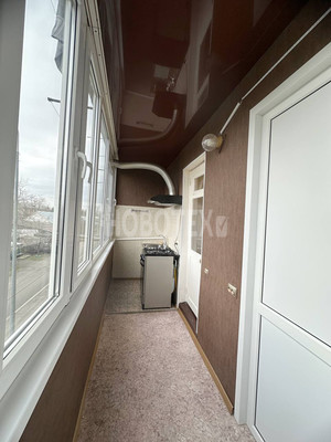 Продам трехкомнатную (3-комн.) квартиру, Филатова ул, 3, Майский п