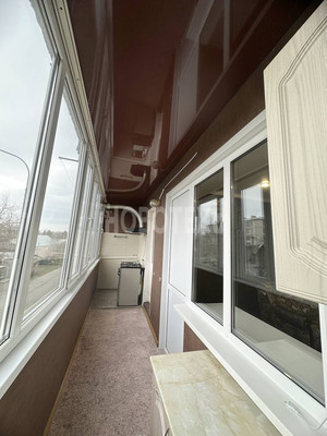 Продам трехкомнатную (3-комн.) квартиру, Филатова ул, 3, Майский п