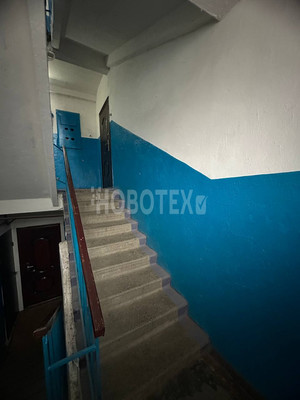 Продам трехкомнатную (3-комн.) квартиру, Филатова ул, 3, Майский п