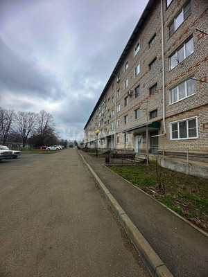 Продам трехкомнатную (3-комн.) квартиру, Филатова ул, 3, Майский п