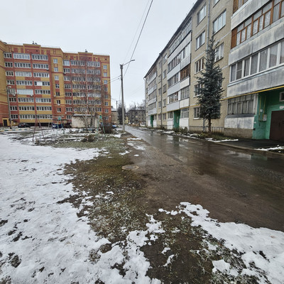 Продам двухкомнатную (2-комн.) квартиру, Якова Эшпая ул, 122, Йошкар-Ола г