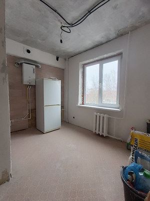 Продам двухкомнатную (2-комн.) квартиру, Микрорайон ул, 2, Бытошь рп