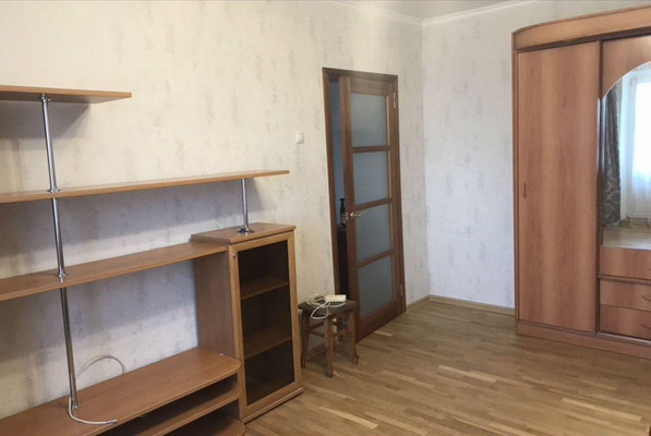 Продам однокомнатную (1-комн.) квартиру, Таганрогская ул, 118к4, Ростов-на-Дону г