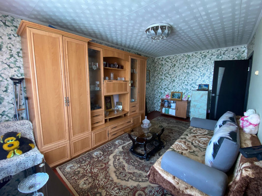Продам двухкомнатную (2-комн.) квартиру, Суворова ул, 12, Барнаул г