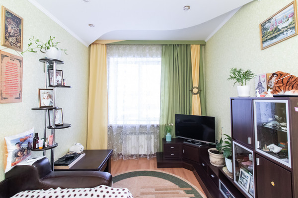 Продам двухкомнатную (2-комн.) квартиру, Безноскова ул, 10, Ханты-Мансийск г