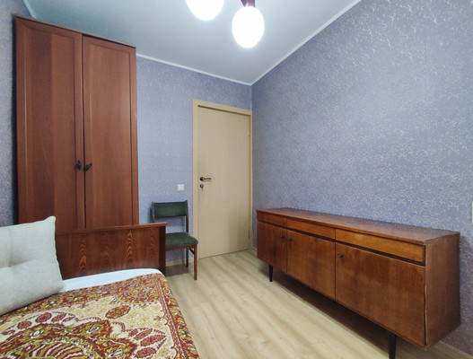 Сдам двухкомнатную (2-комн.) квартиру, Барклая ул, 16к2, Москва г