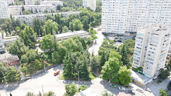 Продам землю для коммерческого использования 20 соток, Садоводство, Октябрьская ул, 31, Алушта г