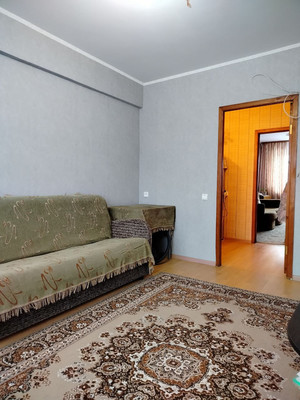 Продам двухкомнатную (2-комн.) квартиру, Химиков ул, 15, Великий Новгород г