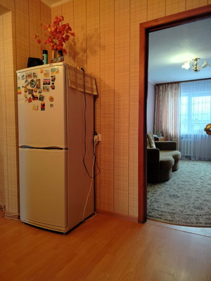 Продам двухкомнатную (2-комн.) квартиру, Химиков ул, 15, Великий Новгород г