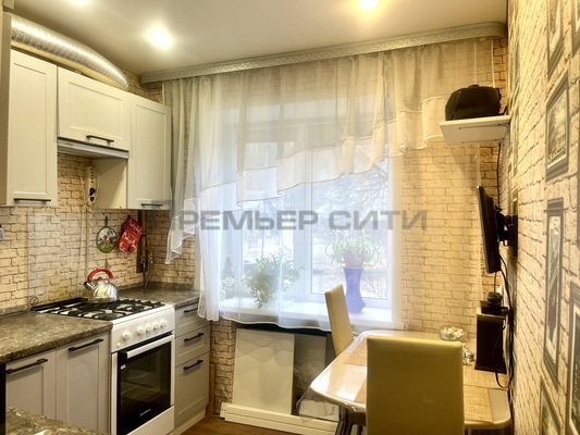 Продам двухкомнатную (2-комн.) квартиру, ГНС тер, 27, Калуга г