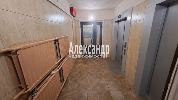 Продам двухкомнатную (2-комн.) квартиру, Королёва пр-кт, 30к1, Санкт-Петербург г