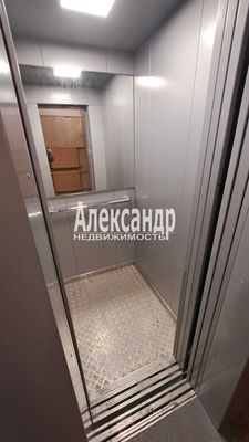 Продам двухкомнатную (2-комн.) квартиру, Королёва пр-кт, 30к1, Санкт-Петербург г
