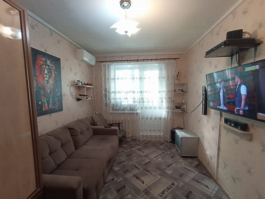 Продам комнату в 4-комн. квартире, Великой Победы б-р, 22, Волгодонск г