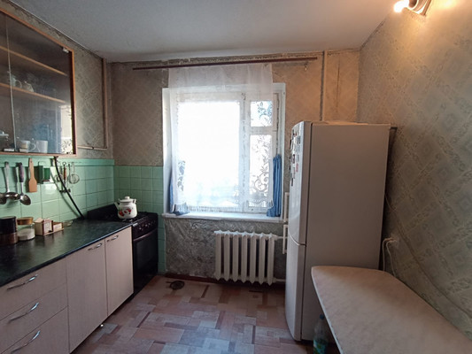 Продам комнату в 4-комн. квартире, Великой Победы б-р, 22, Волгодонск г