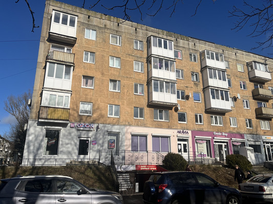 Продам коммерческое помещение 98,7 м2, Ленинский пр-кт, 66, Калининград г