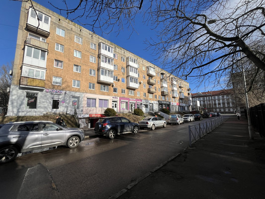 Продам коммерческое помещение 98,7 м2, Ленинский пр-кт, 66, Калининград г