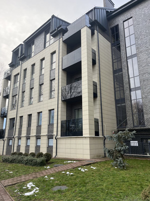 Продам торговое помещение 259,7 м2, Марата ул, 1, Калининград г